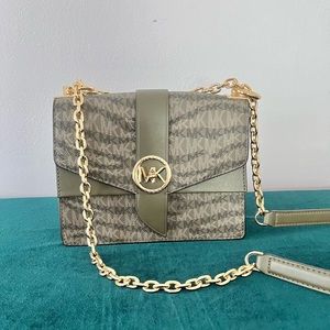 Michael Kors Authentic Small Greenwich Olive Khaki Leather Purse New